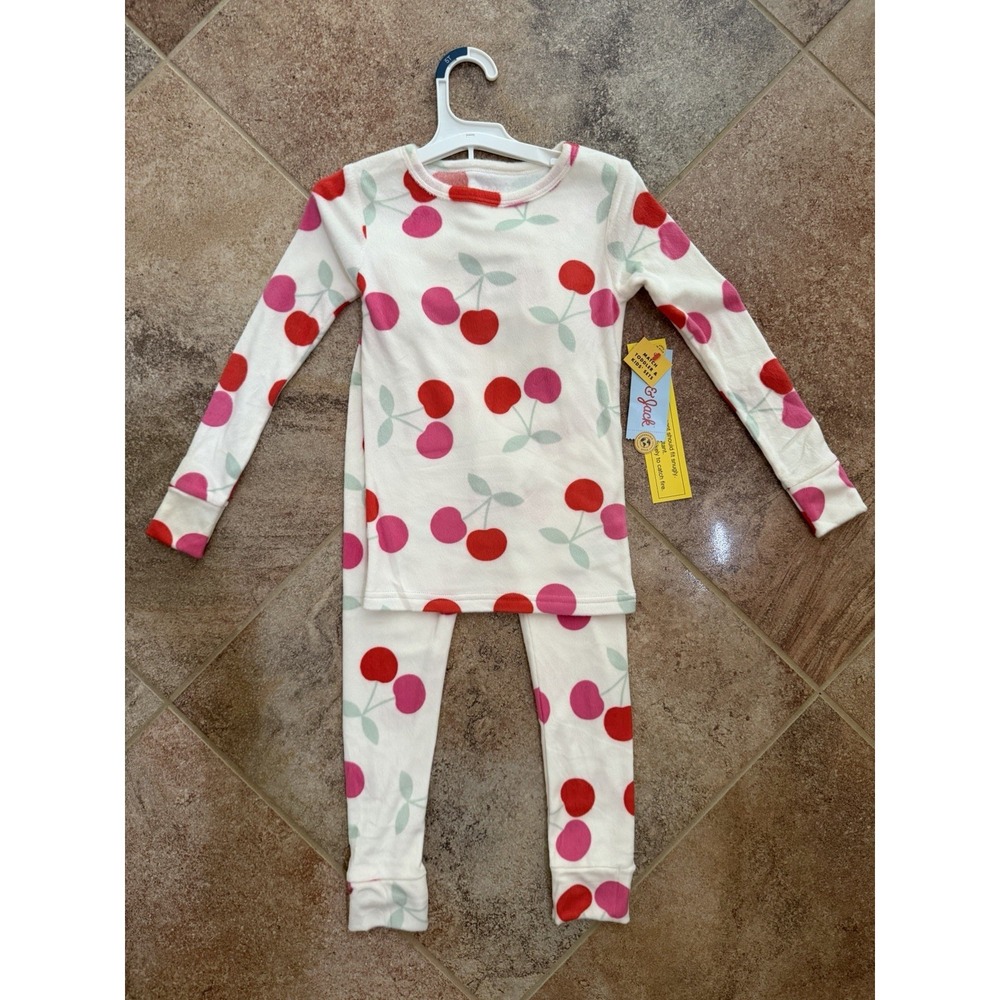 Toddler Girls' Cat & Jack 2-Piece Fleece Cherry Pajama Set Size 5T NWT
